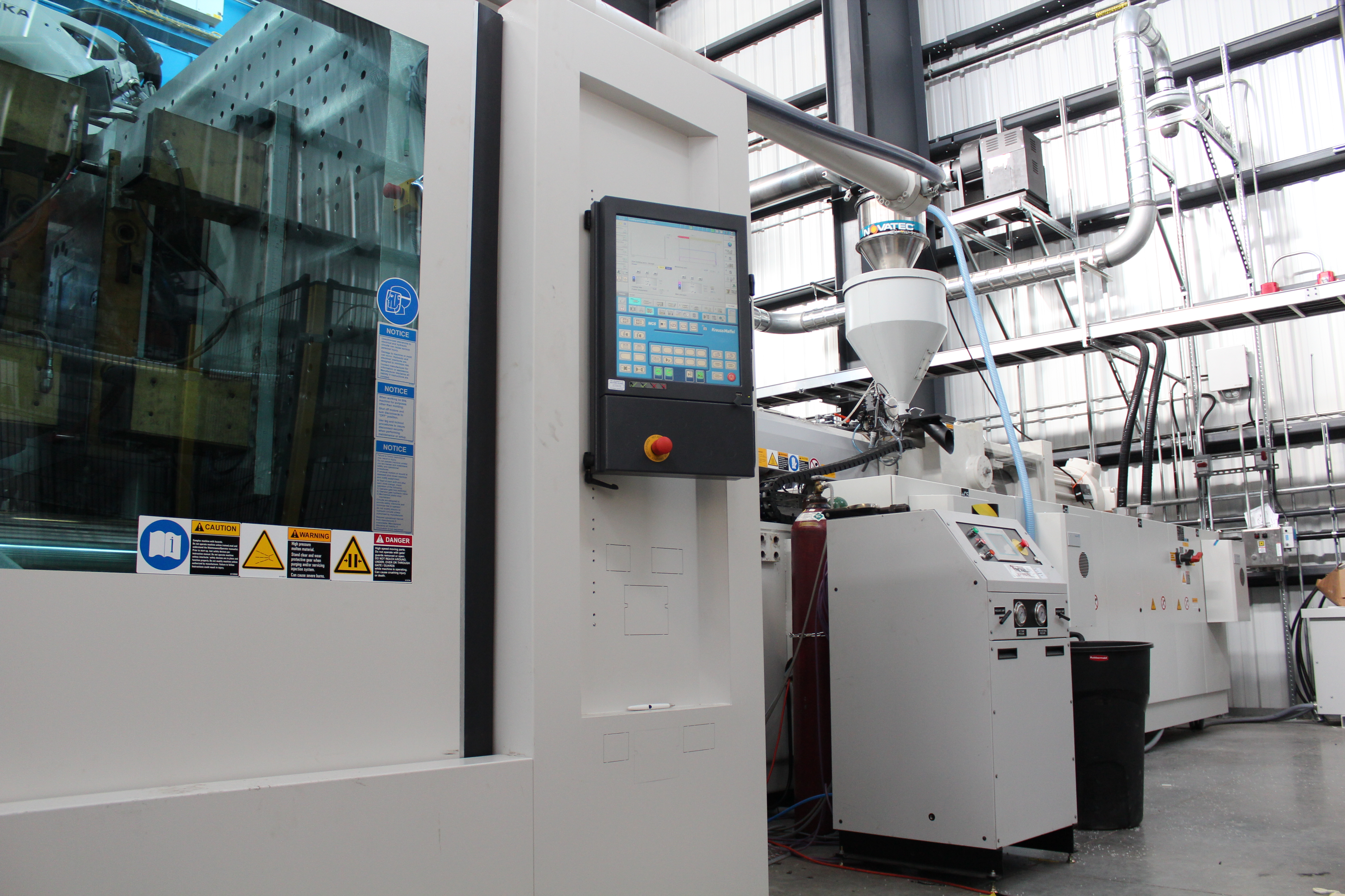 Injection Moulding Equipment
