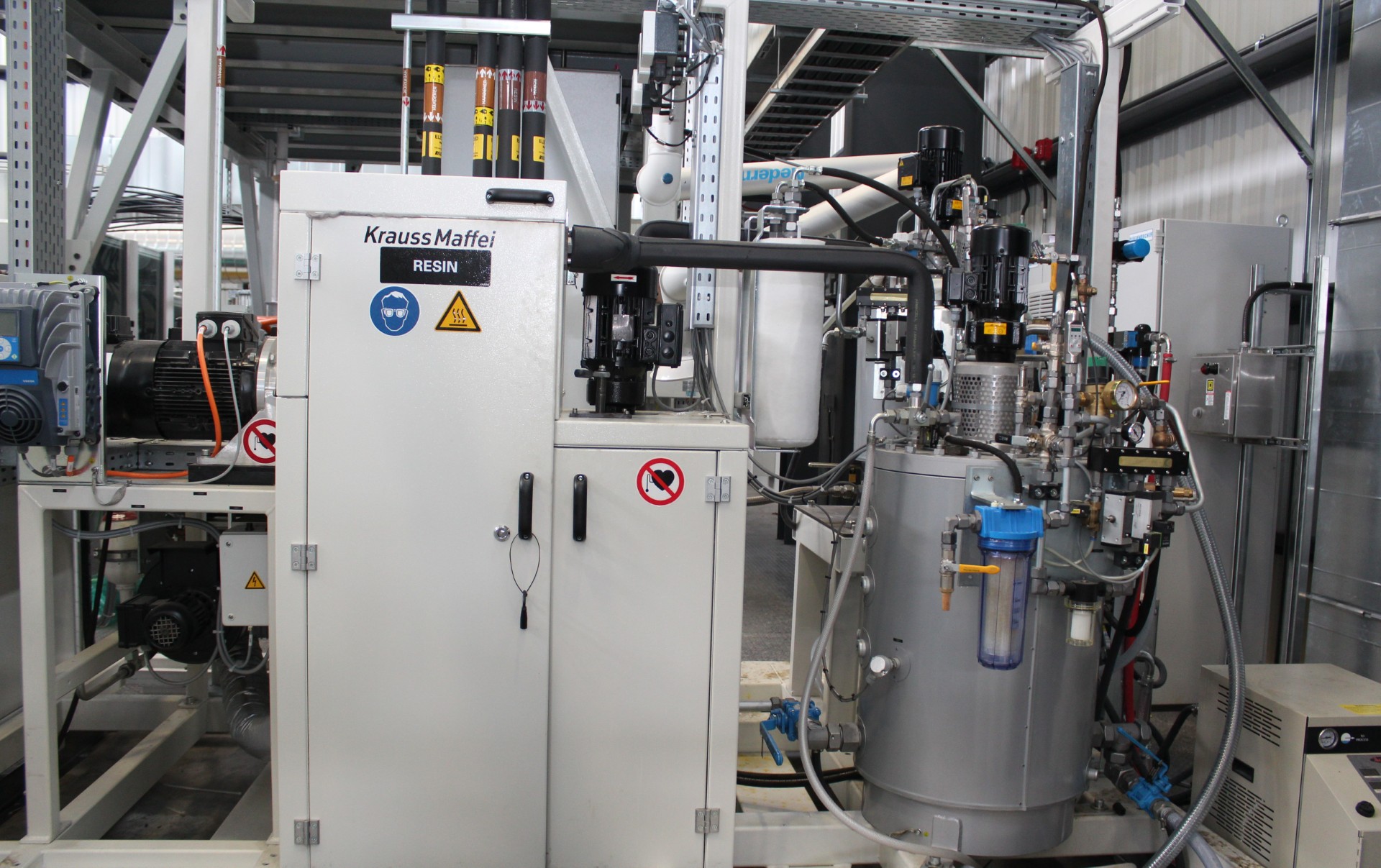 High Pressure Resin Transfer Molding Equipment