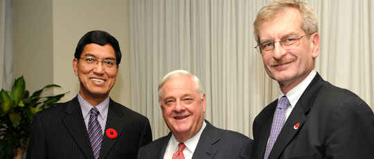 Amit Chakma, John Thompson, Andrew Hrymak